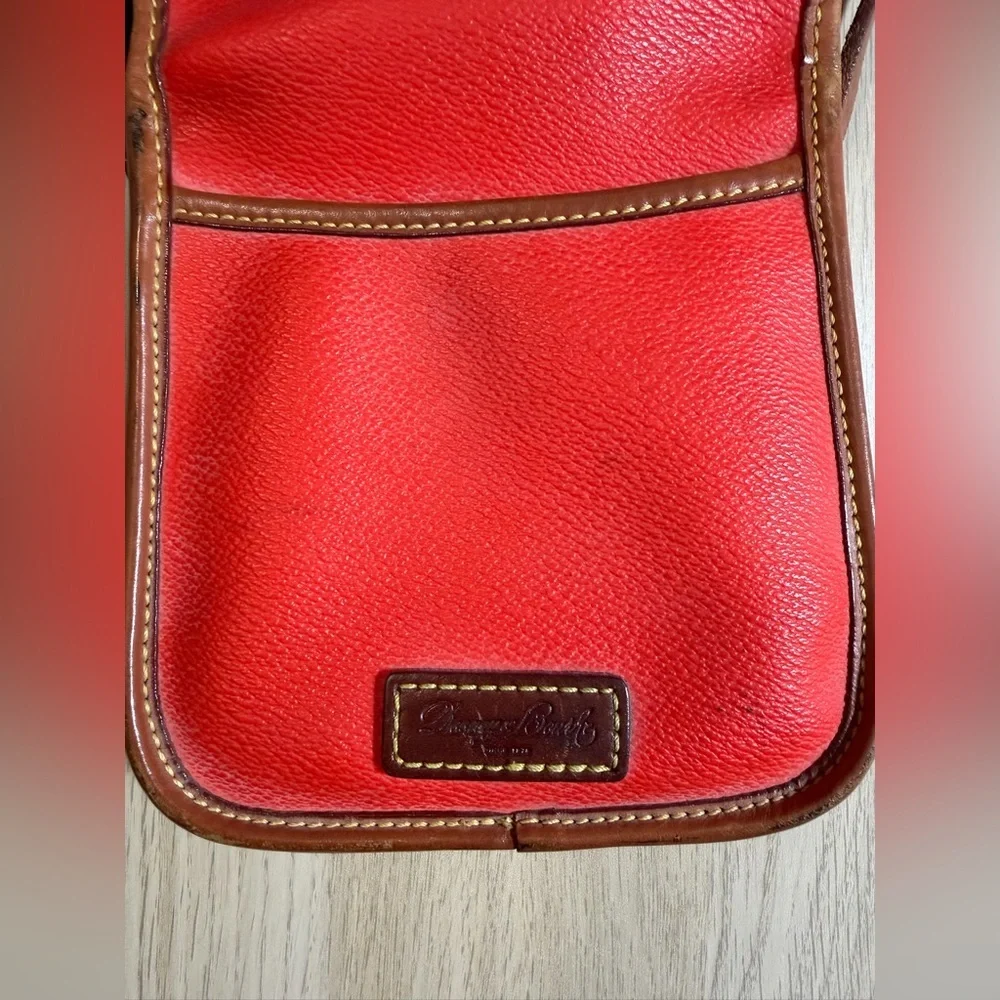 Red Dooney & Bourke Pebble Leather Short Shoulder Small flap-closure Bag